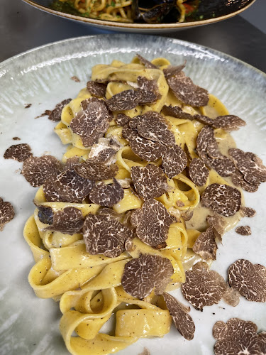 Opinii despre Heitersberg Ristorante în Spreitenbach - Gastronomie und Hotellerie