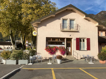 Café de la Gare, Ortelli