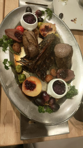 Opinii despre Café Restaurant Brasserie Montheysanne în Monthey - Gastronomie und Hotellerie