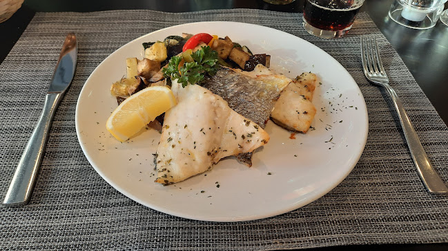 Opinii despre Bar Ristorante Pasticceria Niki's în Lugano - Gastronomie und Hotellerie