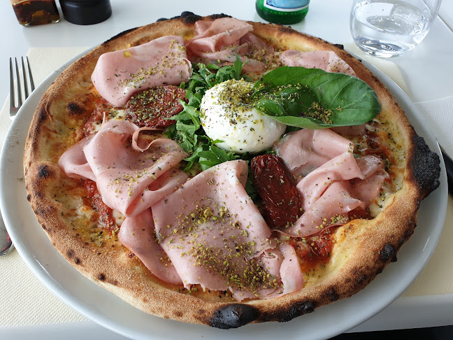 Opinii despre CIAO BELLA în Meyrin - Gastronomie und Hotellerie