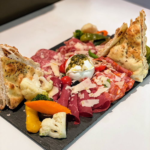 Comentarii opinii despre Restaurant & Pizzeria Il Lago