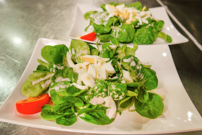 Opinii despre Restaurant Riviera în Aarau - Gastronomie und Hotellerie