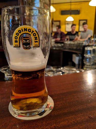 The Trinity Irish Pub - Gastronomie und Hotellerie