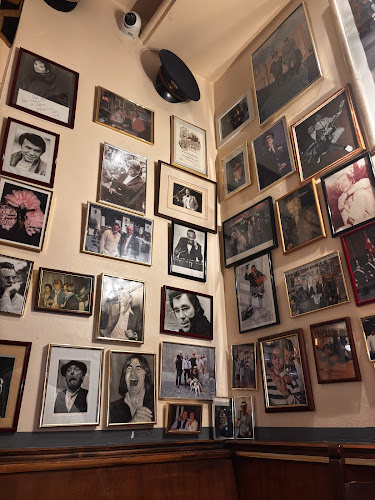 Opinii despre Hôtel-de-Ville în Geneva - Gastronomie und Hotellerie