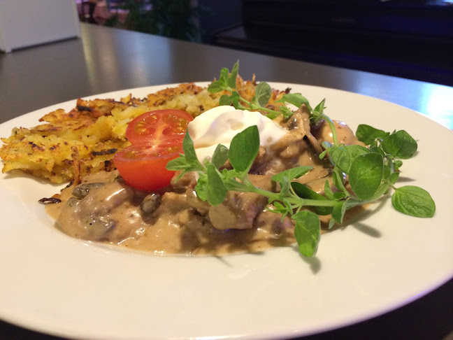 Opinii despre Europa Restaurant & Piano Bar în Zürich - Gastronomie und Hotellerie