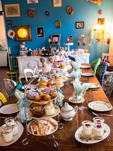 Comentarii opinii despre Mimi & the Peacock