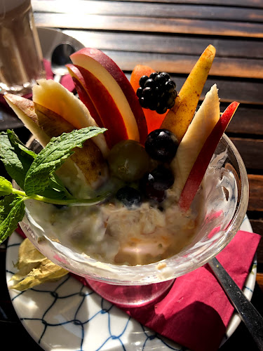 Comentarii opinii despre Cottage Café