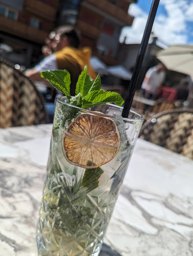 Opinii despre Café le Postillon în Lens - Gastronomie und Hotellerie