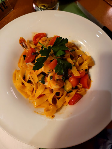 Altstadt Pizzeria zur Mühle - Gastronomie und Hotellerie