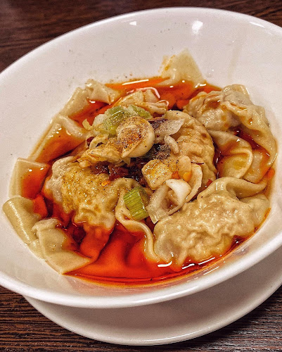 Long Wai - Gastronomie und Hotellerie