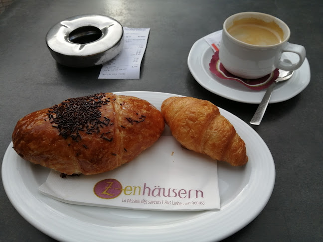 Zenhäusern Sion Place du Midi - Gastronomie und Hotellerie