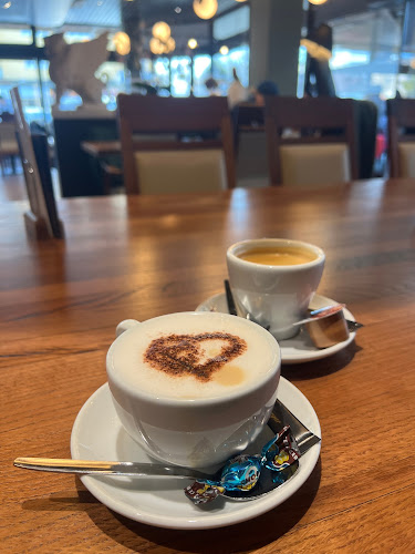 Café & Sushi Intermezzo Opfikon - Gastronomie und Hotellerie