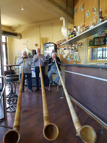 Opinii despre Bar Café Grupfti Gans , Wehrli Stucki în Münsingen - Gastronomie und Hotellerie