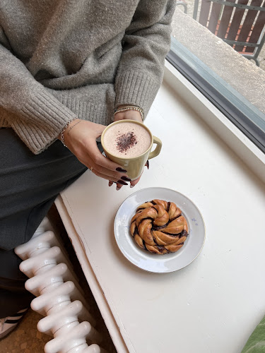 Comentarii opinii despre Babu's Bakery