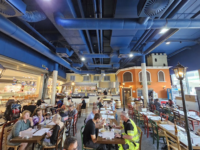 Piazza - Gastronomie und Hotellerie