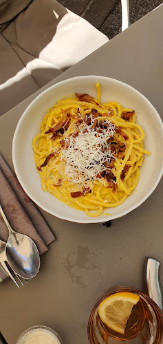 Opinii despre Luigia Fribourg în Fribourg - Gastronomie und Hotellerie