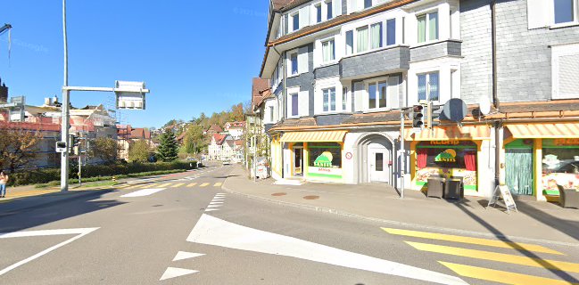 Opinii despre Säntis Kebab & Pizza Kurier în Herisau - Gastronomie und Hotellerie