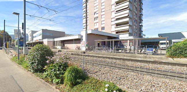 Comentarii opinii despre Bahnhöfli