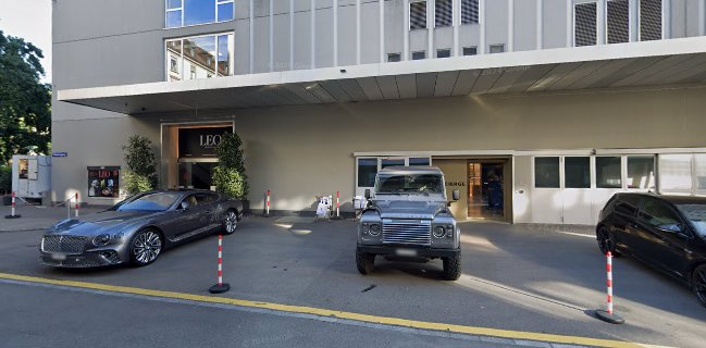 LEO Restaurant & Bar