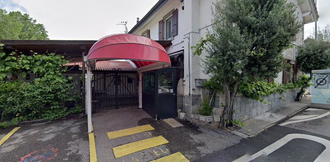 Exclusive Restaurant Pizzeria Cafe