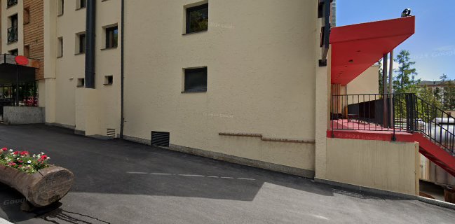 Twin Peaks Restaurant