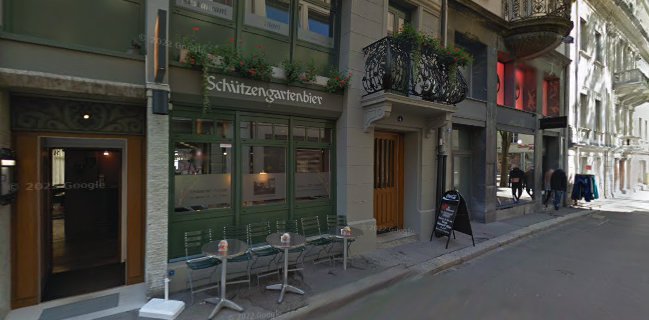 Restaurant Papagei by Miski Takiy