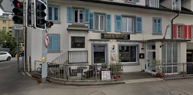 SIT & DRINK Thai Bar