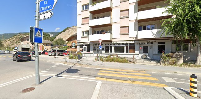 Scott Pub - Restaurant & Bar