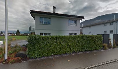 NADJA KAMER cake design