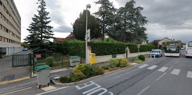 Opinii despre Bar des douanes în Thônex - Gastronomie und Hotellerie