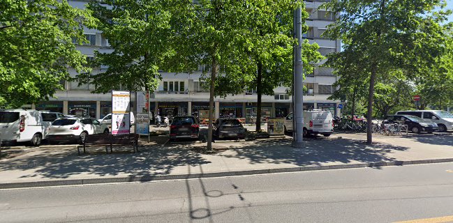 Opinii despre Café La Belle Jonction în Geneva - Gastronomie und Hotellerie